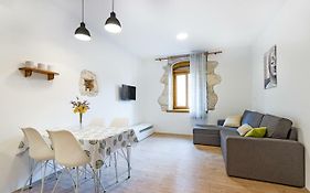 Cozy Apartment 10 Min From The Beach